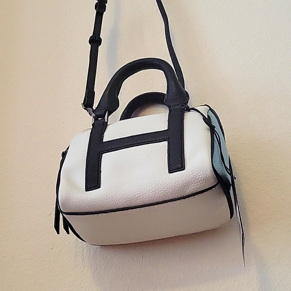 HEATHER'S CLOSET Leather Logo Small hand bag, NWT - Picture 6 of 14